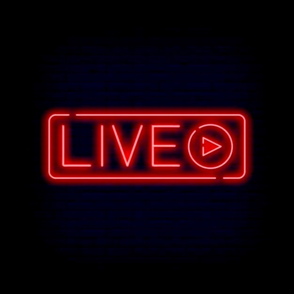 julie’s live‼️‼️ like this post to be notified when i’m going live!